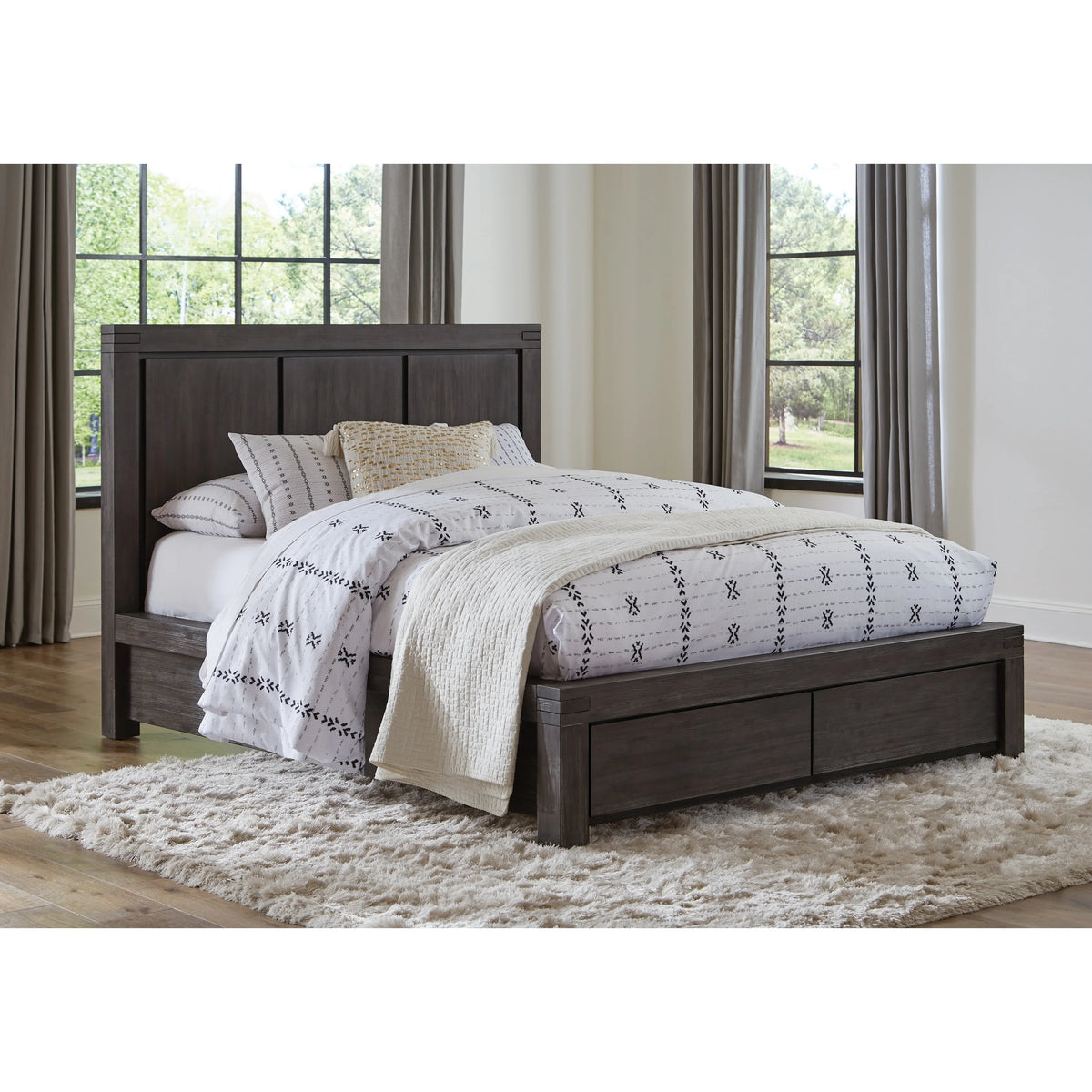 King-size Solid Wood Platform Bed C11815