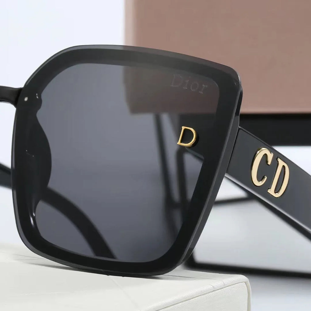 CD Letter Sunglasses R706