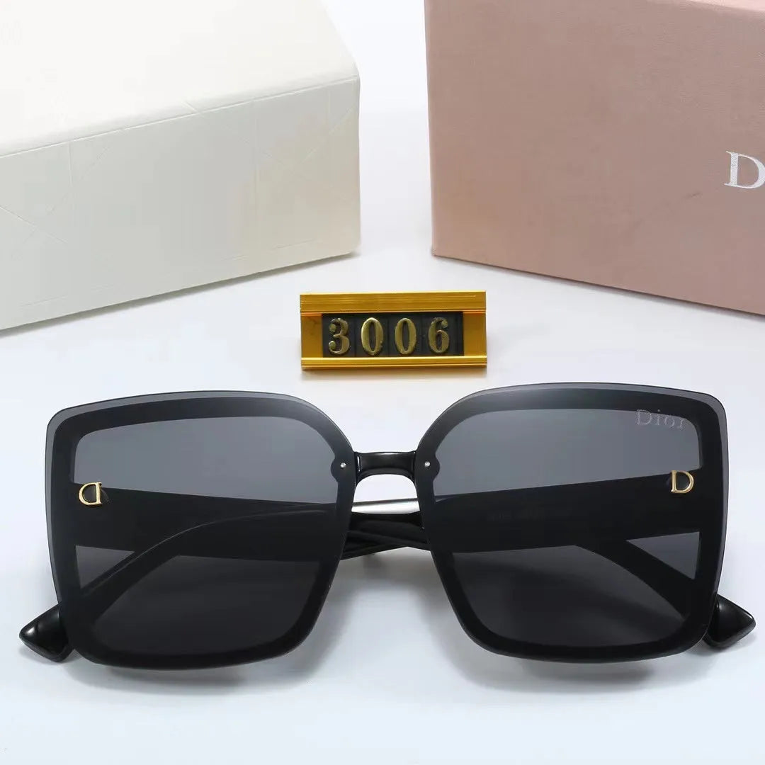 CD Letter Sunglasses R706