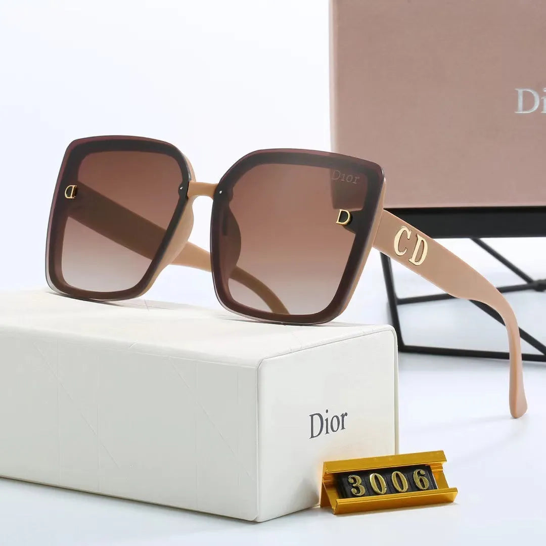 CD Letter Sunglasses R706